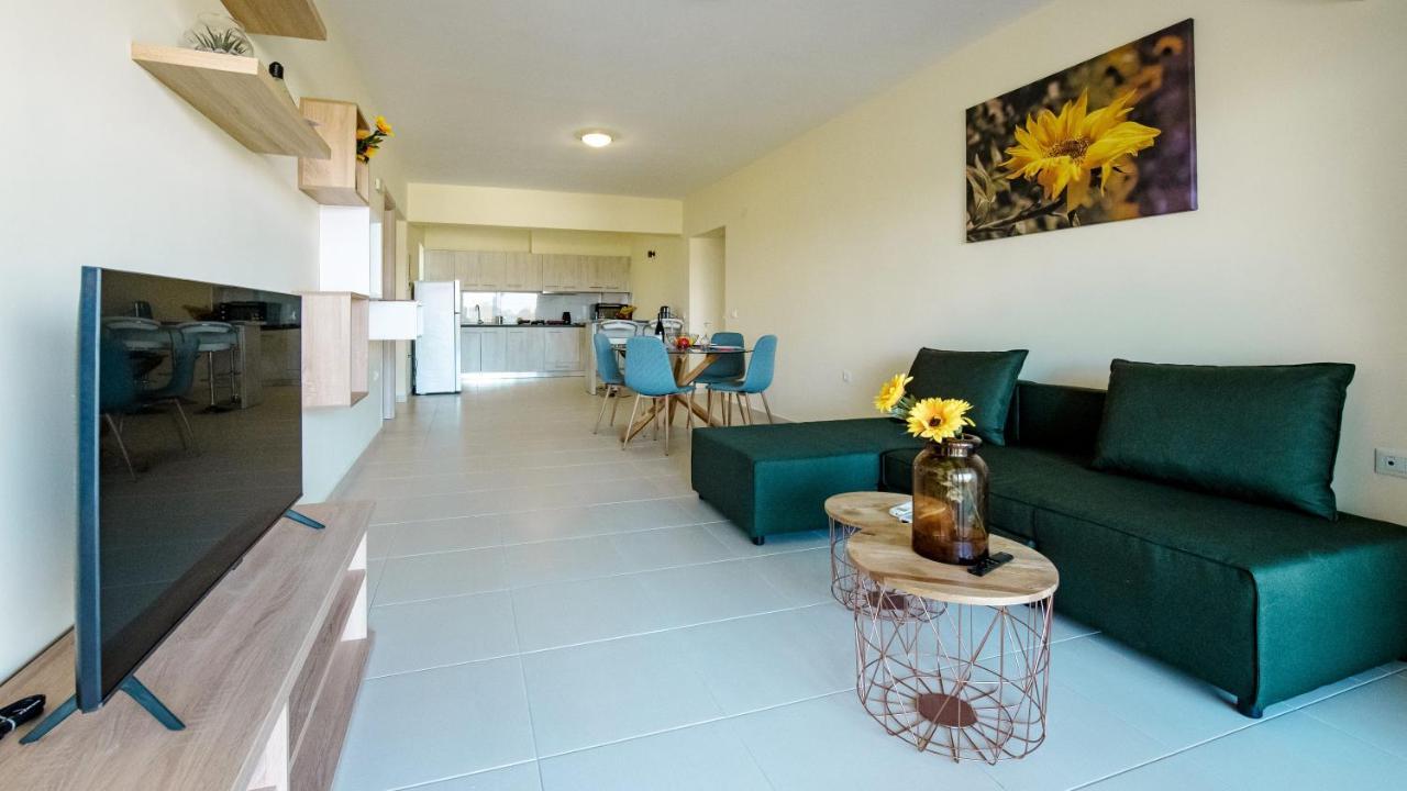 Eden Sunflower - Luxurious Apartment With Sea View Rhodes City Екстер'єр фото